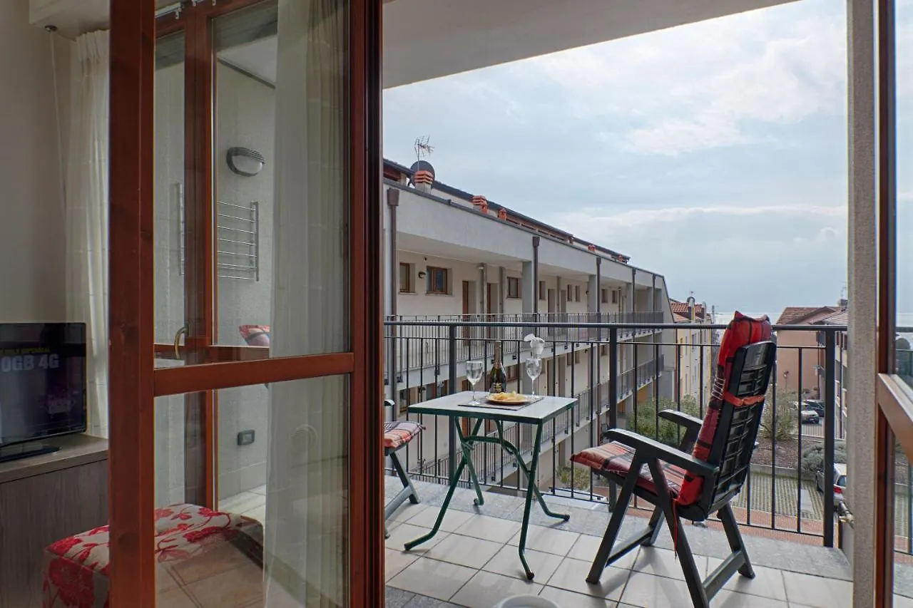 1-Bedroom Apartment Palma 10 Acquaseria Italy